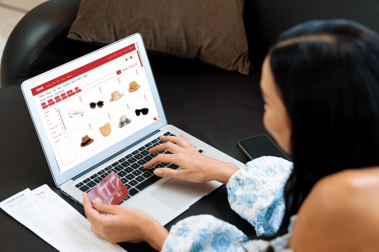 Luuxly.com: A Comprehensive Review of the Online Shopping Platform