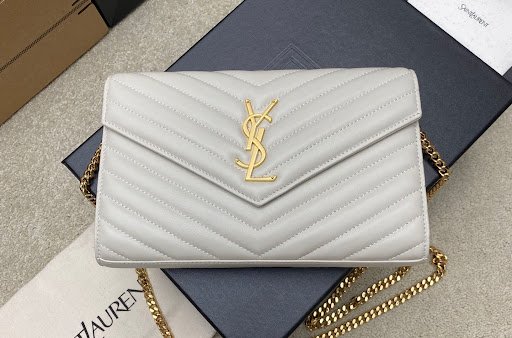 The Rise of Replica Saint Laurent Fashion in the Modern Style Market